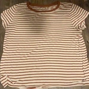 Cute orange striped top